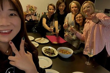 Discovery more Chengdu evening food tour with locals 