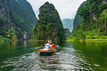 Ninh Binh One Day Tour To Visit Hoa Lu - Trang An - Mua Cave