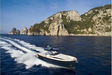 Private Ischia & Procida Tour FD with a Gozzo Apreamare 35ft