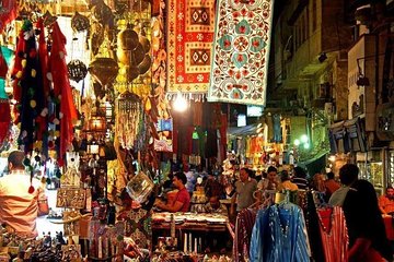 Old Souq tours and local dinner