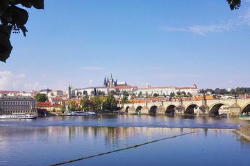 Get to see all sites in one tour - Prague private tour by minivan