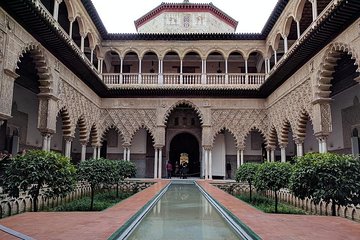 Alcazar, Catedral and Giralda with entrance included