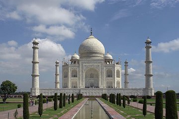 Private Taj Mahal Tour from Delhi by Car