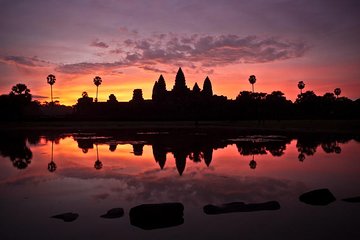 Angkor Wat Sunrise Tour