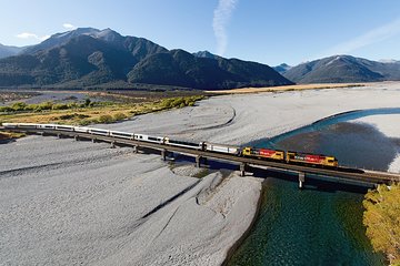 2 Day West Coast Glaciers and TranzAlpine Train: Queenstown to Christchurch