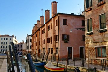 Discover Venice: hidden corners of Dorsoduro