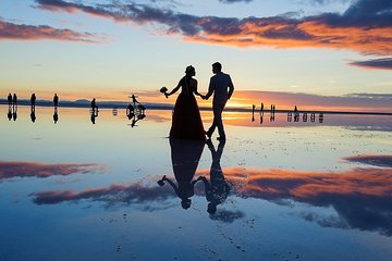 Stars+Sunrise. Stargazing Salar de Uyuni. Spanish. Private Tour!!