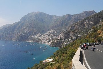 Transfer from Naples to Amalfi-Ravello with 2 hours Private Tour in Pompeii