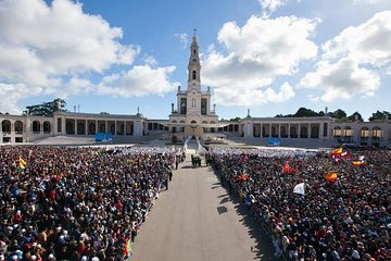 Private tour 3 days Fatima-Aveiro-Porto-Guimaraes-Braga-Santiago de Compostela