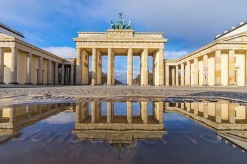 1-way private transfer Prague to Berlin - up to 7 passengers