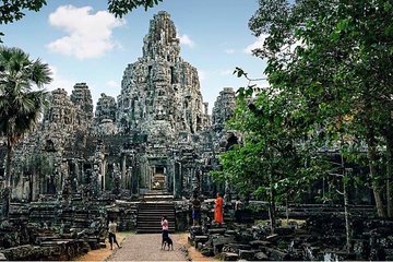  Angkor Wat With Small Circuit & Kompong Phluk Floating Village