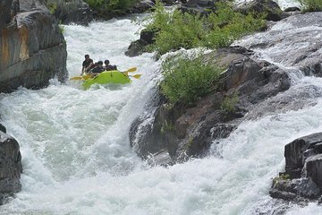 Middle Fork American River - Full Day Rafting Trip (Class 4)