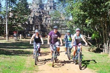 Angkor Sunrise Bike Tour - Included Breakfast & Lunch