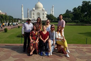 3- Days: Taj, Fatehpur sikri and (Jhalna & Sariska) safari tour.