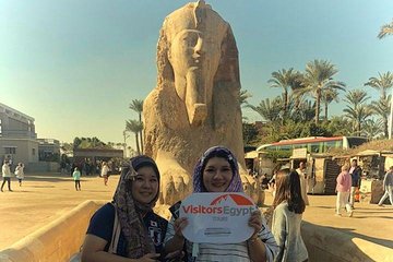 Day Trip at the Pyramids, Memphis and Sakkara