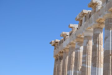 Acropolis & Acropolis Museum Group tour in German or Dutch