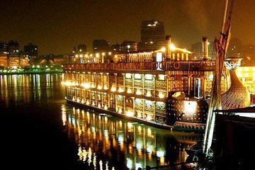 Enjoy Cairo Highlights: 3-Day Guided Tour with Dinner Cruise and Camel Ride