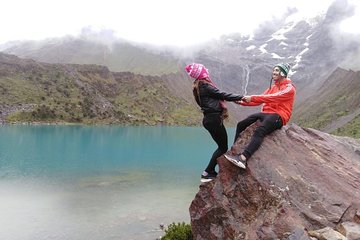 Hiking in the Humantay lagoon in one day
