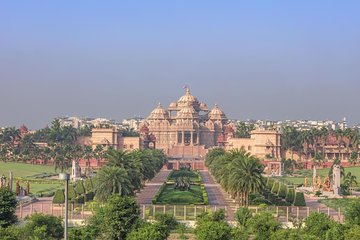 Divine Delhi: A Day Tour of Hindu Places of Worship