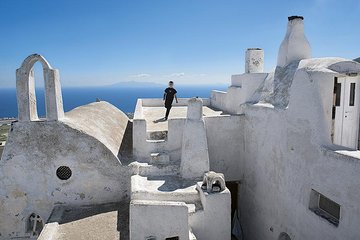 Santorini Discover Traditional villages Short tour