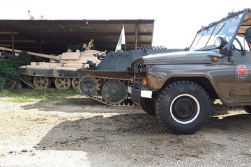 Tank Driving for Families or Friends 