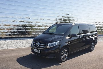 Mercedes Benz V-Class Airport Transfers