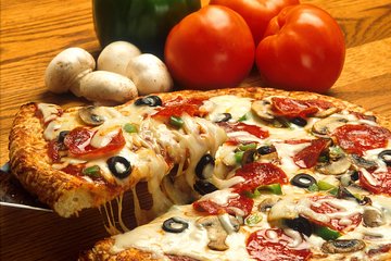 Cook Like an Italian: Pizza & Gelato Cooking Class in Florence