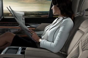 Transfers Private: Paris-Aéroports/Paris-Disneyland, France