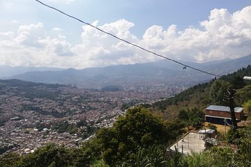 Comuna 8 and coffee tour 