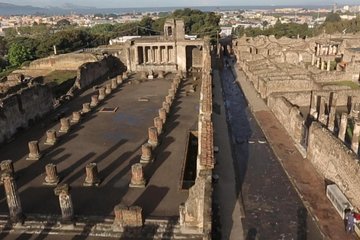 Pompeii and Herculaneum Skip-The-Line with Lunch&WineTasting from Naples Port