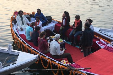 Varanasi Morning boat ride with local breakfast