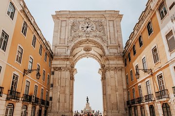 Discover Lisbon’s most Photogenic Spots with a Local