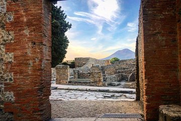 Pompeii and Vesuvius Small Group Tour from Sorrento