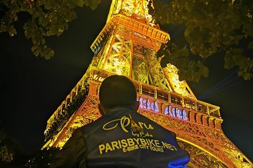 Paris by night Electric bike Tour + Bâteau