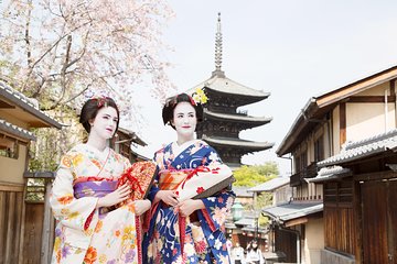 Kyoto Kiyomizudera Temple: Maiko Strolling plan 22,000yen