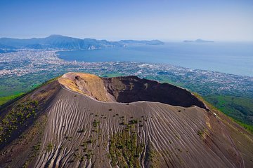 Mount Vesuvius & Wine Tasting with Lunch Private Tour from Sorrento Coast