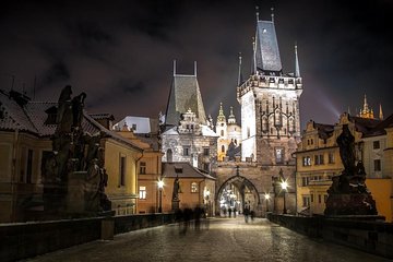 Discover Prague's nightlife with a Local
