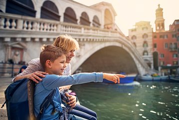 Venice Sightseeing Walking Tour for Kids and Families w/ Local Guide