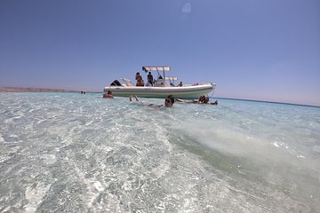 Islands & Snorkeling Private Tour in Hurghada