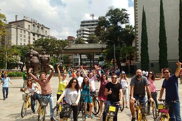 Tour Medellin by bike