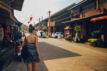 Lanta Old Town and Mangrove Forest Sightseeing Tour