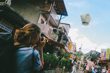 Half Day Private Tour to Jiufen, Shifen Waterfall & Pingxi Sky Lantern