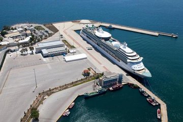 Athens Hotels & Apartements to Piraeus Cruise Terminal