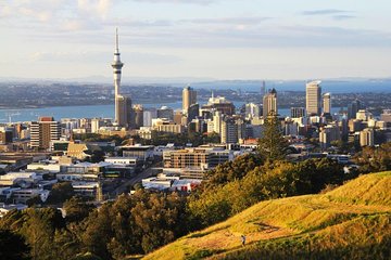 Self Guided Scavenger Hunt: Reasons To Love Auckland