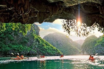 Luxury day trip to Halong bay with Sung Sot cave, Titop Island and kayaking.