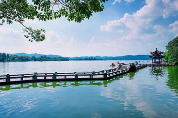 Essential Hangzhou City Sightseeing Private Day Tour