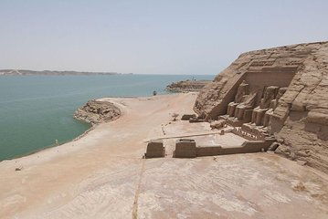 Abu Simbel and Aswan Trip 2 Days From Luxor