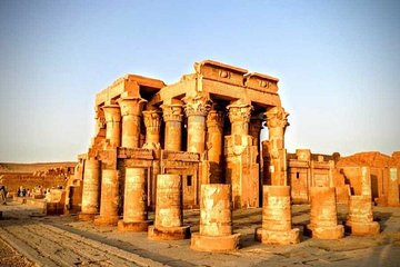 From Aswan: Full-Day Trip to Kom Ombo and Edfu Temples