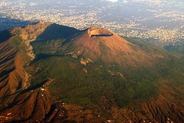 Half day visit on mount vesuvius from Naples (4 hours)