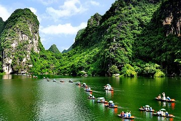 Bai Dinh Pagoda - Trang An Boat Trip - Mua cave Full Day